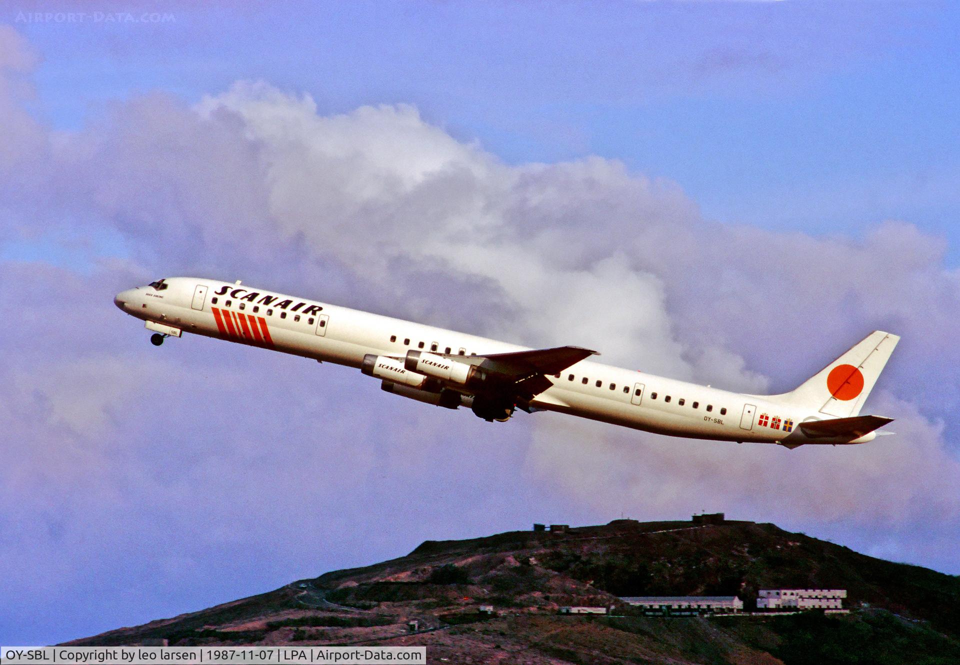 OY-SBL, 1969 Douglas DC-8-63 C/N 46054, OY-SBL in Scanair colors Las Palmas 7.11.87