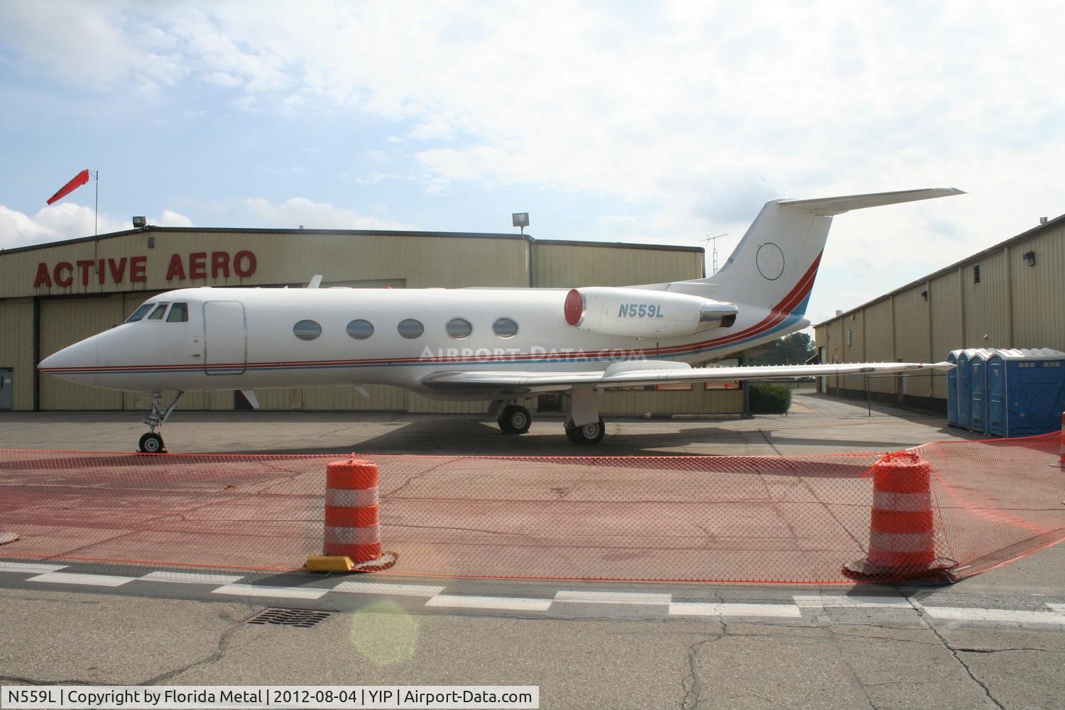 N559L, 1984 Grumman G-1159 Gulfstream II C/N 152, Little Caesars Pizza Gulfstream II