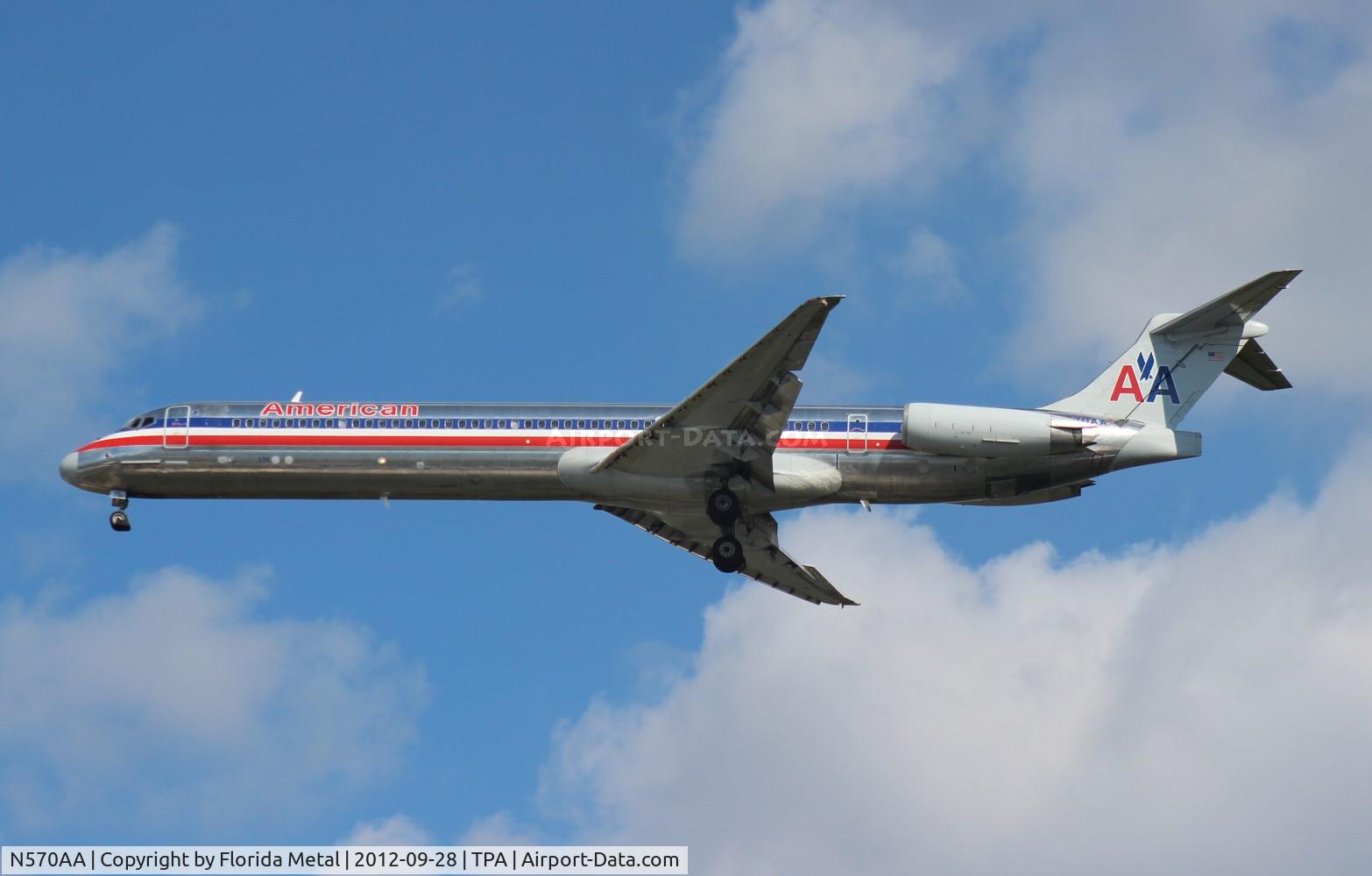 N570AA, 1987 McDonnell Douglas MD-83 (DC-9-83) C/N 49352, American MD-83