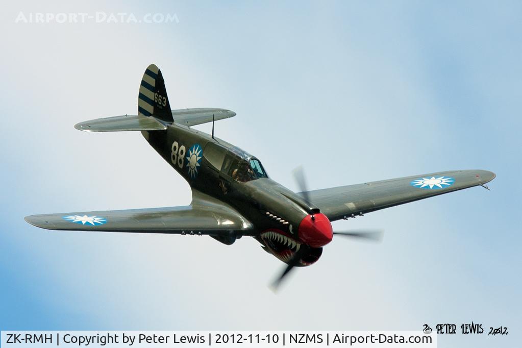 ZK-RMH, 1941 Curtiss P-40E Kittyhawk 1A C/N 19669, The OId Stick & Rudder Co.Ltd., Auckland
