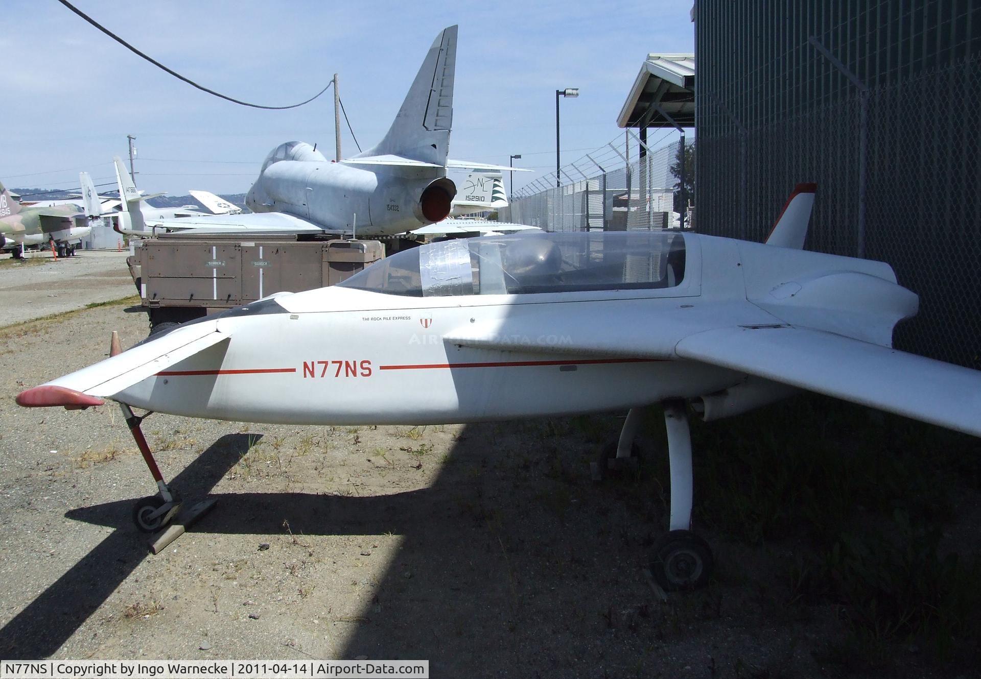 N77NS, 1980 Rutan VariEze C/N 592, Rutan (N S Spitzer) VariEze at the Oakland Aviation Museum, Oakland CA