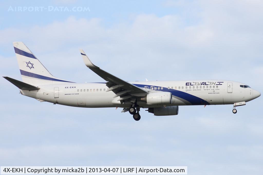 4X-EKH, 2009 Boeing 737-85P C/N 35458, Landing