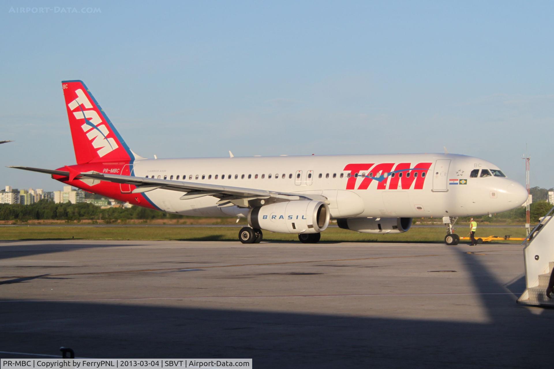 PR-MBC, 2006 Airbus A320-232 C/N 2783, TAM A320 in VIX