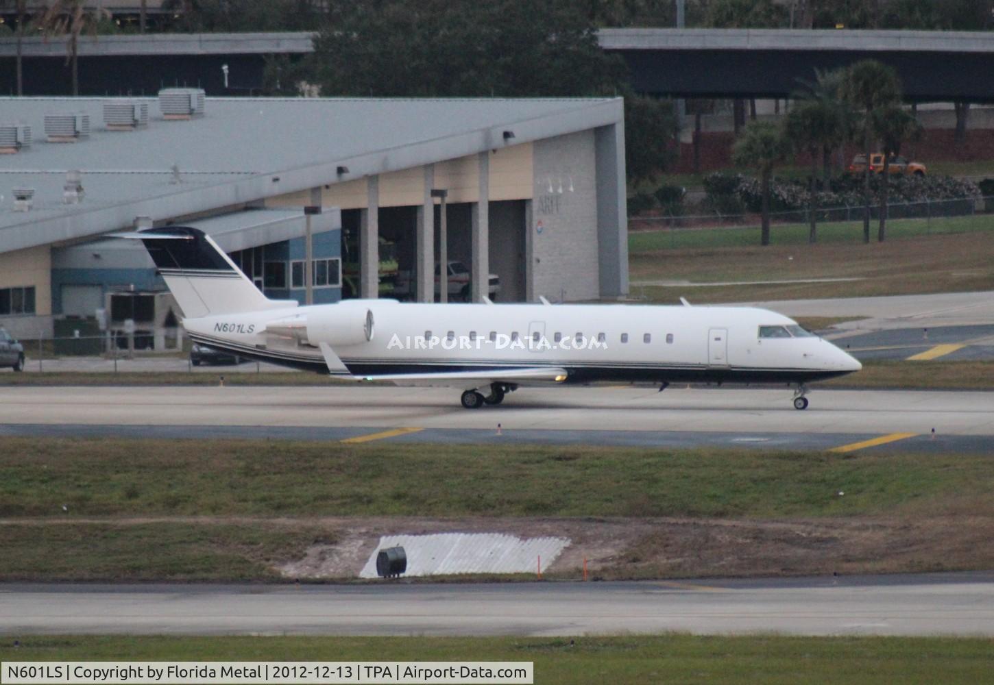 N601LS, 1993 Canadair CRJ-100SE (CL-600-2B19) C/N 7008, Challenger 850