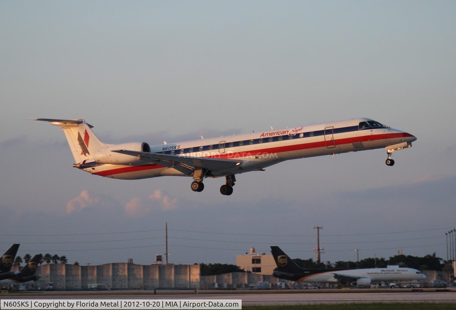 N605KS, 1998 Embraer ERJ-145LR (EMB-145LR) C/N 145059, American Eagle E145