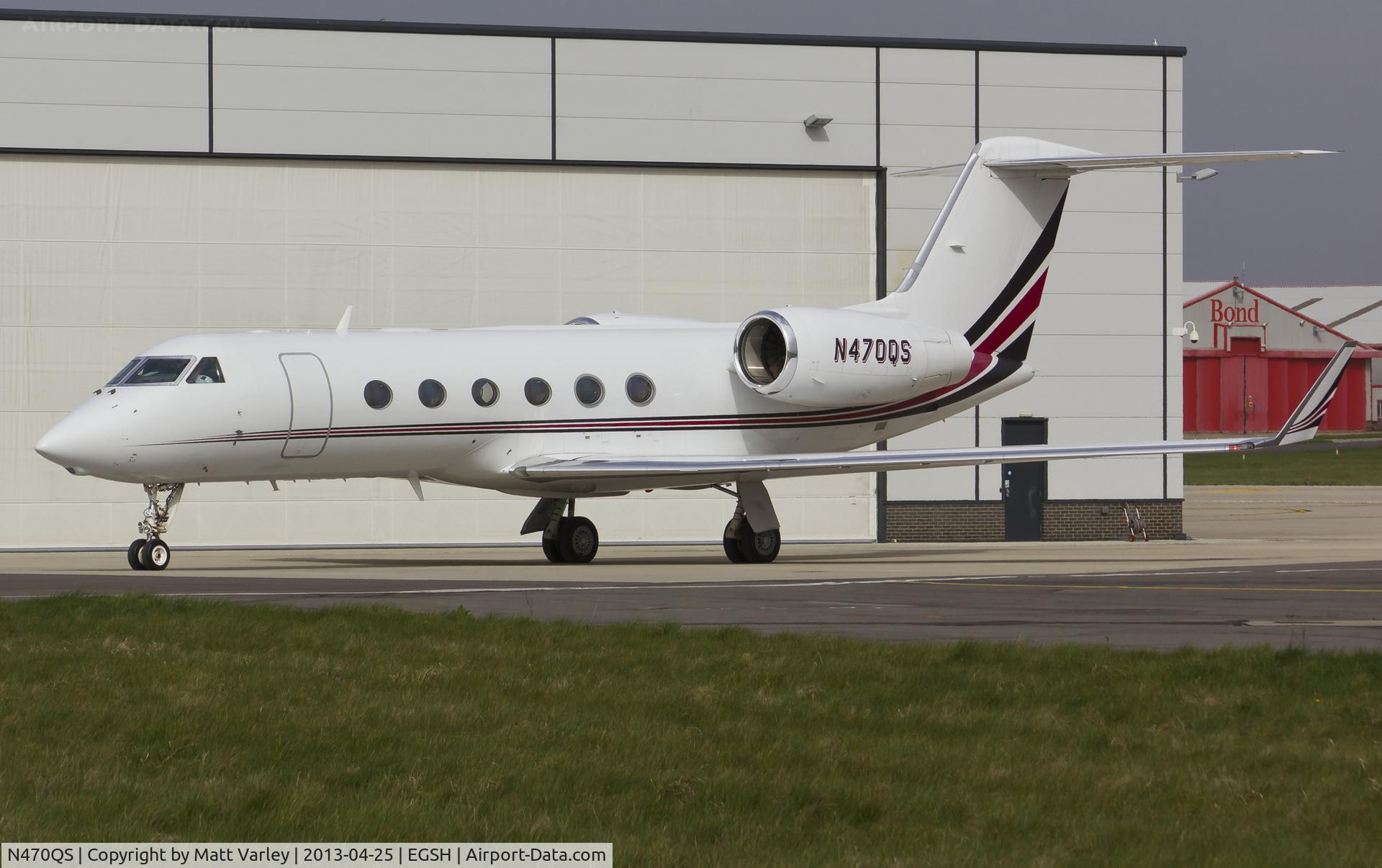 N470QS, 2007 Gulfstream Aerospace GIV-X (G450) C/N 4084, Sat on stand at SaxonAir.