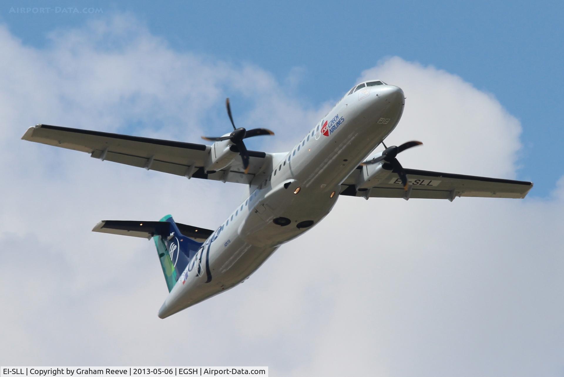 EI-SLL, 1994 ATR 72-212 C/N 387, Departing after a re-spray.