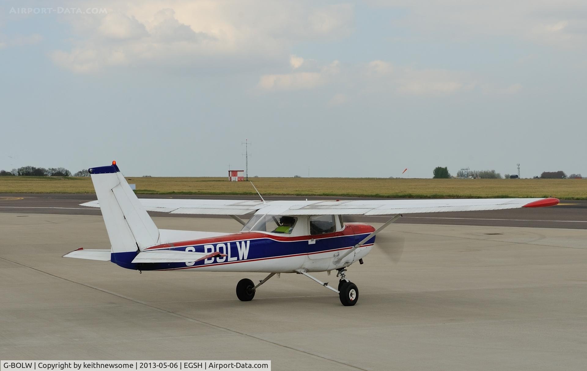 G-BOLW, 1977 Cessna 152 C/N 15280589, Leaving Norwich !