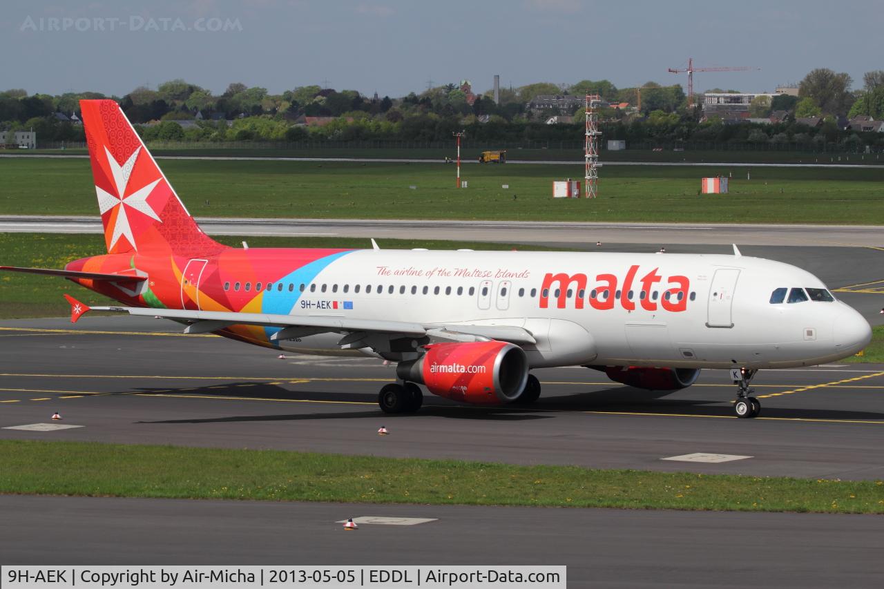 9H-AEK, 2004 Airbus A320-211 C/N 2291, Air Malta, Airbus A320-211, CN: 2291, Aircraft Name: San Giljan