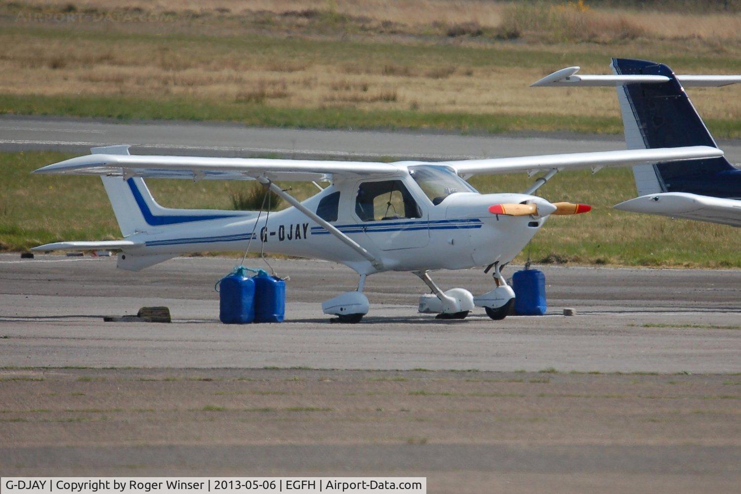 G-DJAY, 2001 Jabiru UL-450 C/N PFA 274A-13633, Visiting Jabiru.