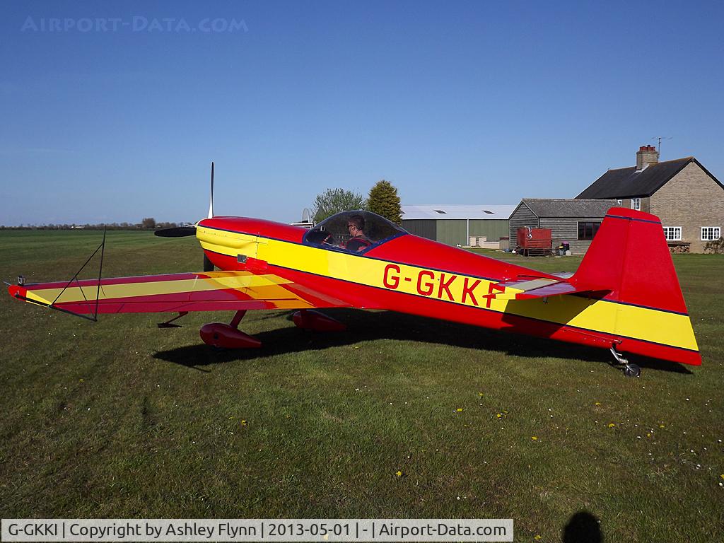 G-GKKI, 1992 Mudry CAP-231EX C/N 02, Lee about to depart Top Farm airstrip.