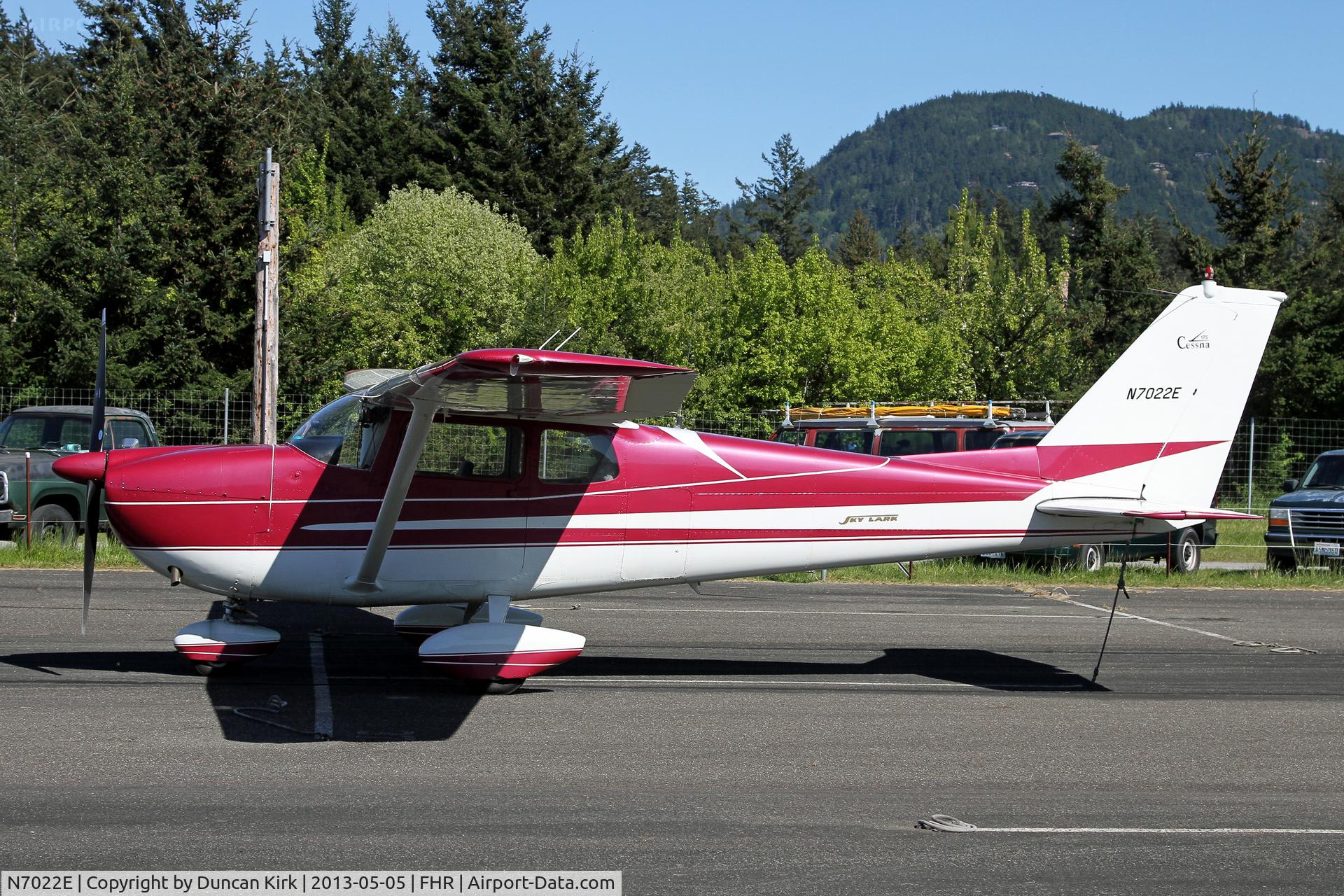 N7022E, 1960 Cessna 175A Skylark C/N 56522, Nice colorscheme on this 1960 model Cessna