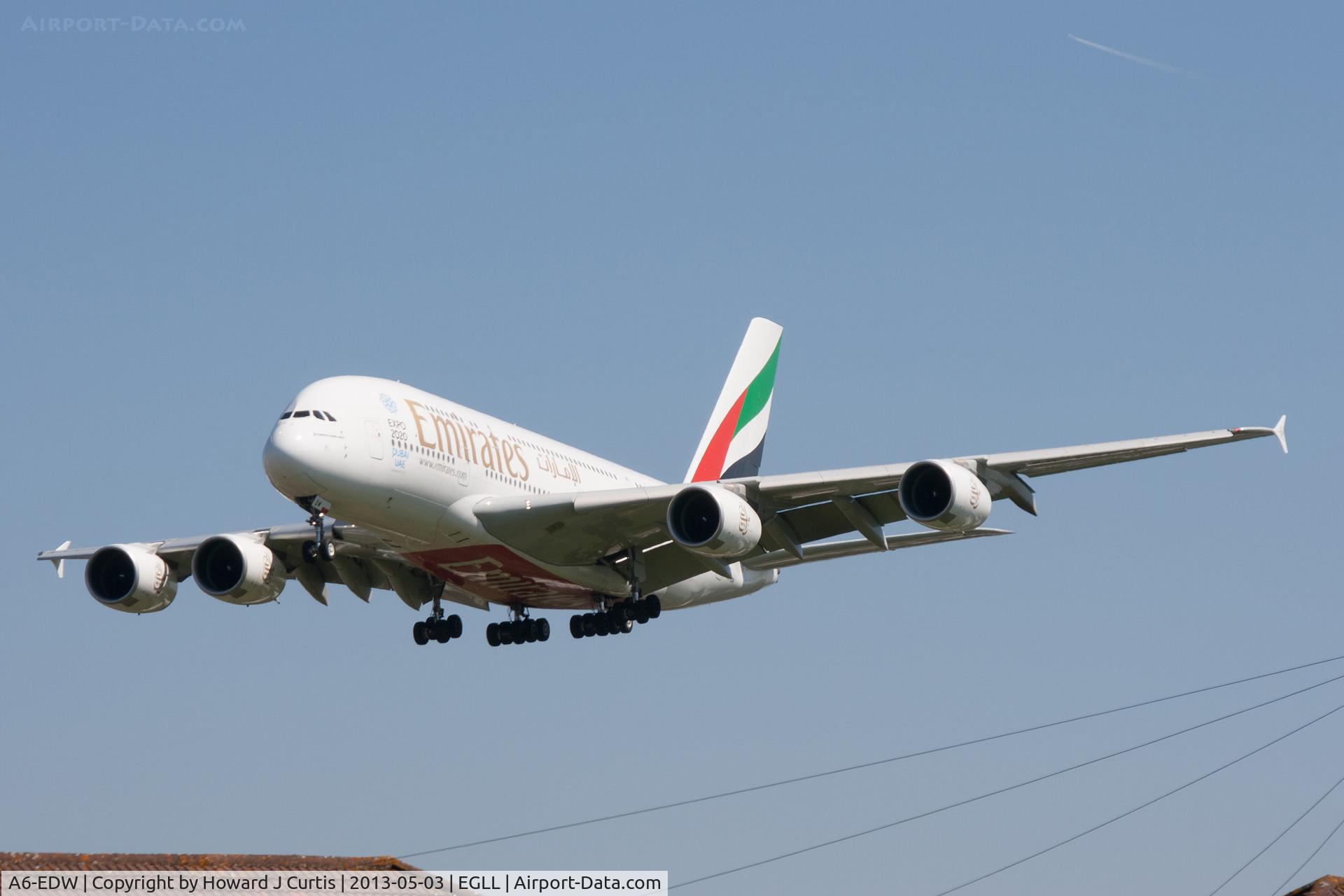 A6-EDW, 2012 Airbus A380-861 C/N 103, Emirates. On approach to runway 27L.