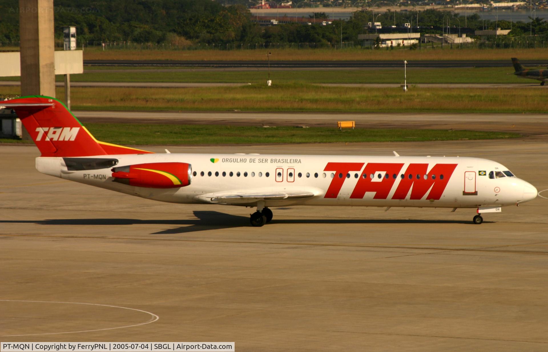 PT-MQN, 1992 Fokker 100  (F-28-0100) C/N 11409, TAM Fk100 taxiing out to depart GIG