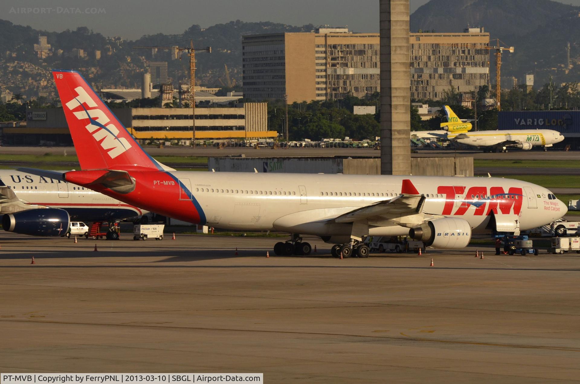 PT-MVB, 1998 Airbus A330-223 C/N 238, TAM A332 parked at GIG