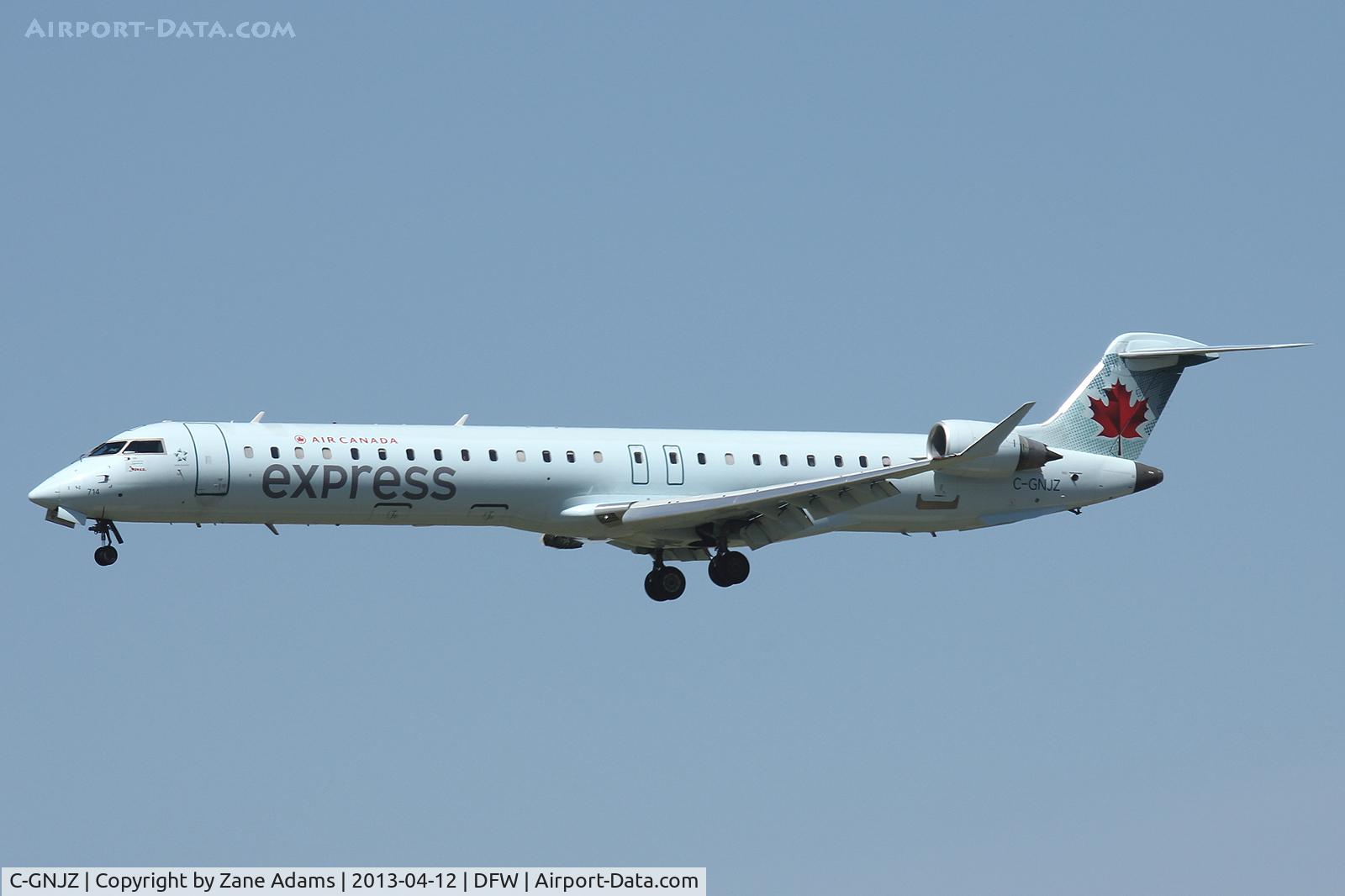 C-GNJZ, 2005 Canadair CRJ-705ER (CL-600-2D15) Regional Jet C/N 15052, Air Canada landing at DFW Airport