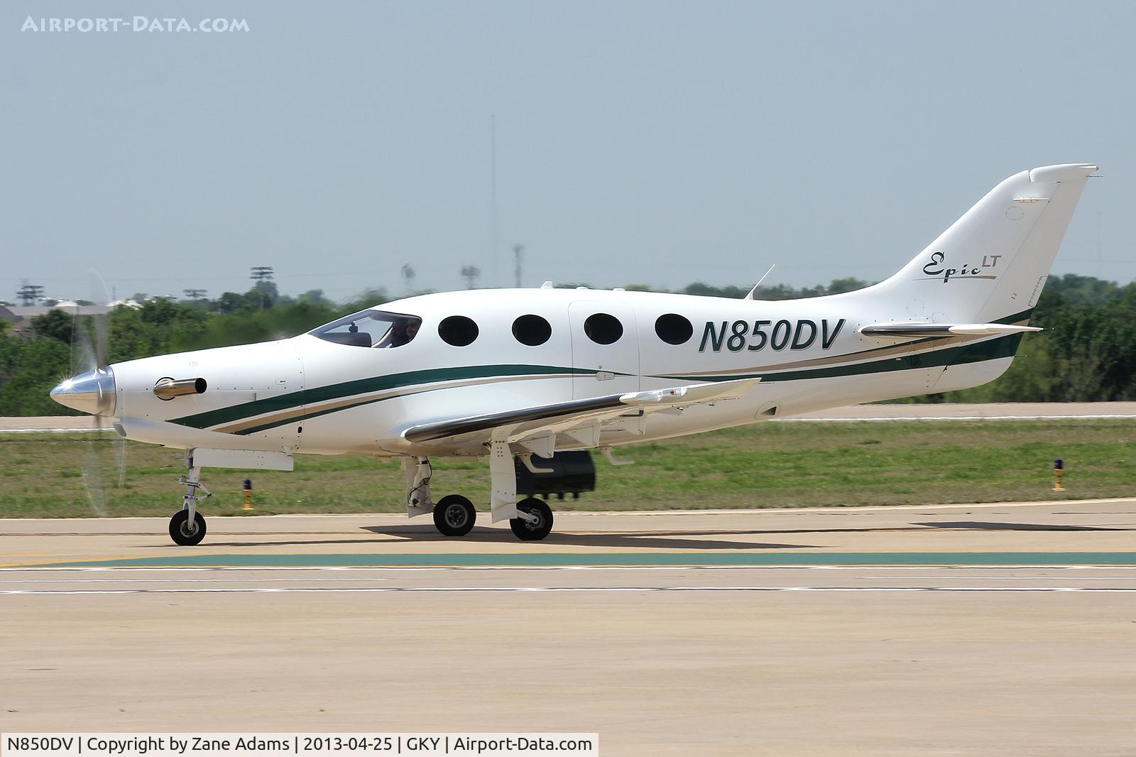 N850DV, 2011 AIR Epic LT C/N 031, At Arlington Municipal Airport