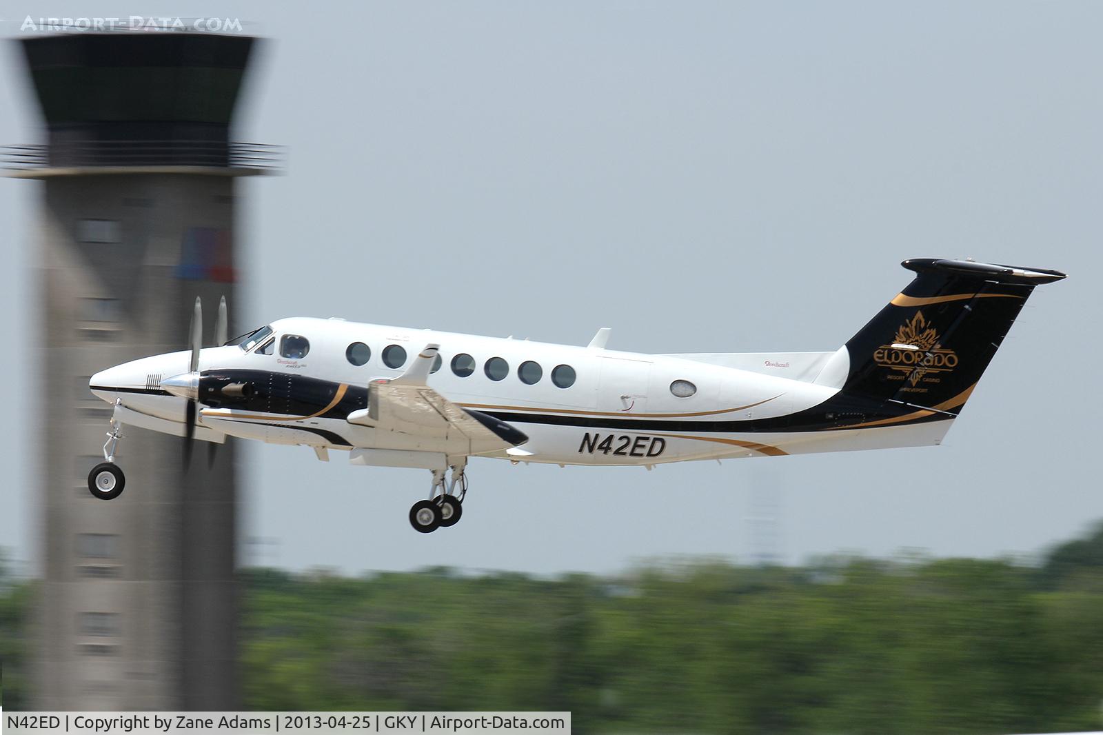 N42ED, 2000 Raytheon Aircraft Company B300 C/N FL-302, At Arlington Municipal Airport