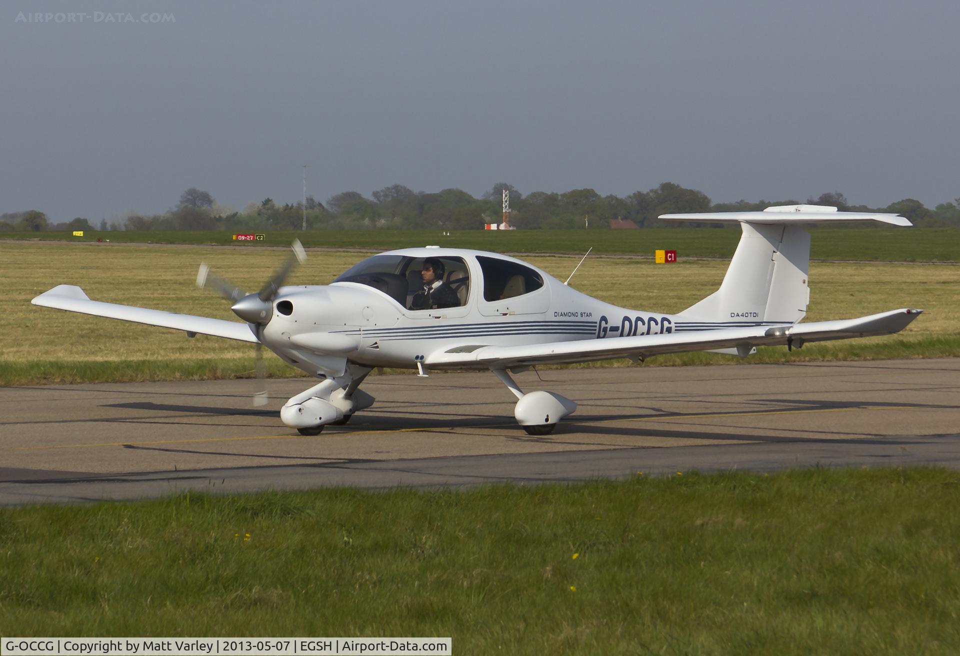 G-OCCG, 2006 Diamond DA-40D Diamond Star C/N D4.230, Arriving at SaxonAir.