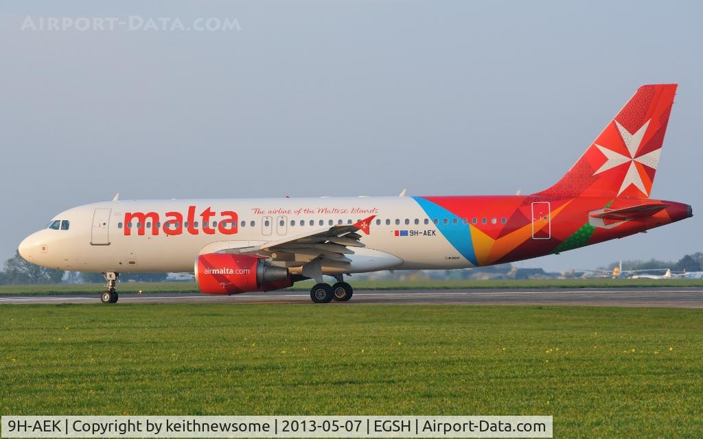 9H-AEK, 2004 Airbus A320-211 C/N 2291, First Air Malta visit in 2013.