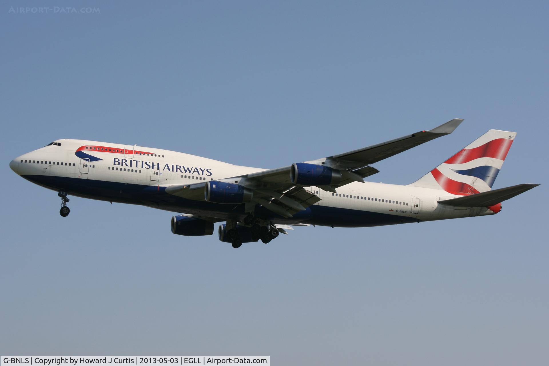 G-BNLS, 1991 Boeing 747-436 C/N 24629, British Airways, on approach to runway 27L.