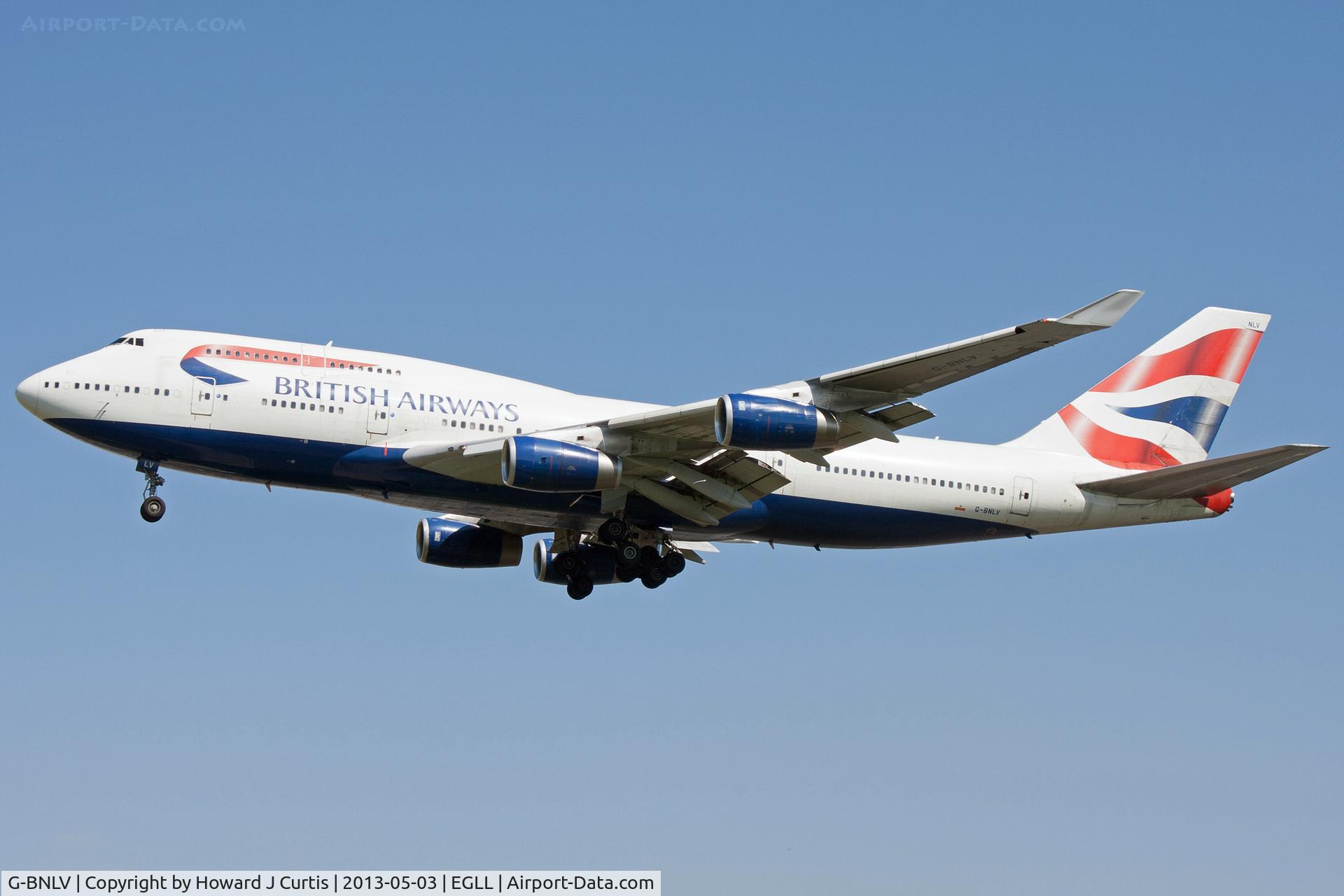 G-BNLV, 1992 Boeing 747-436 C/N 25427, British Airways, on approach to runway 27L.