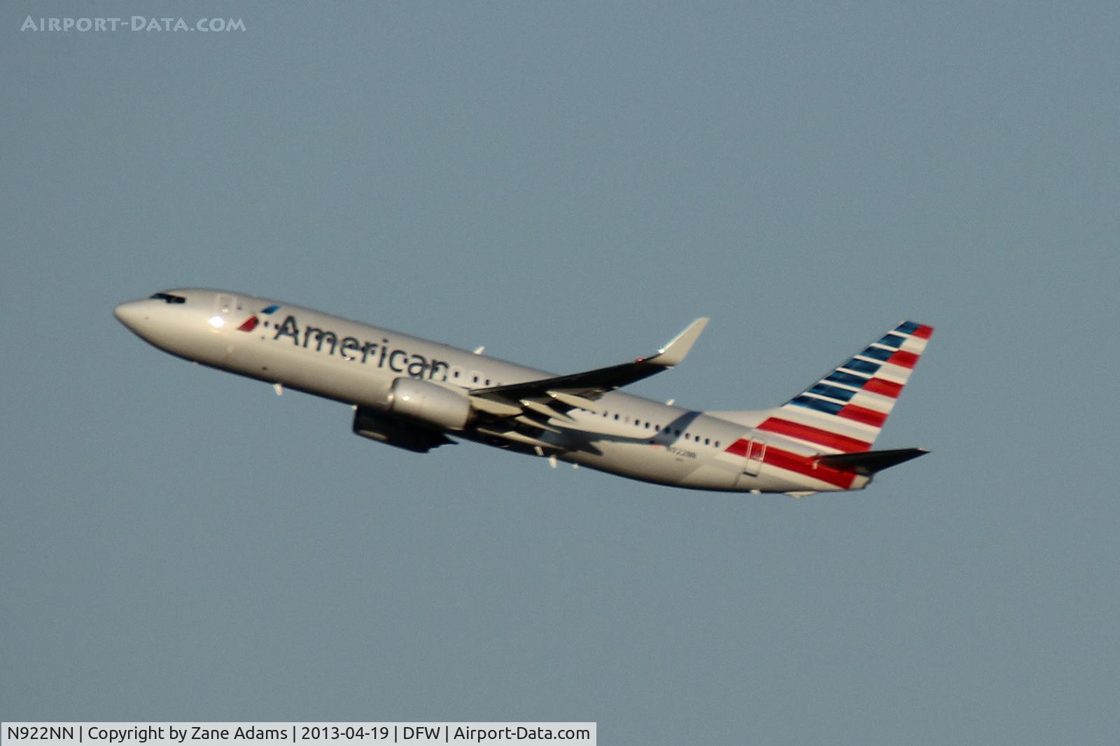 N922NN, 2013 Boeing 737-823 C/N 29574, New Paint - American Airlines at DFW Airport