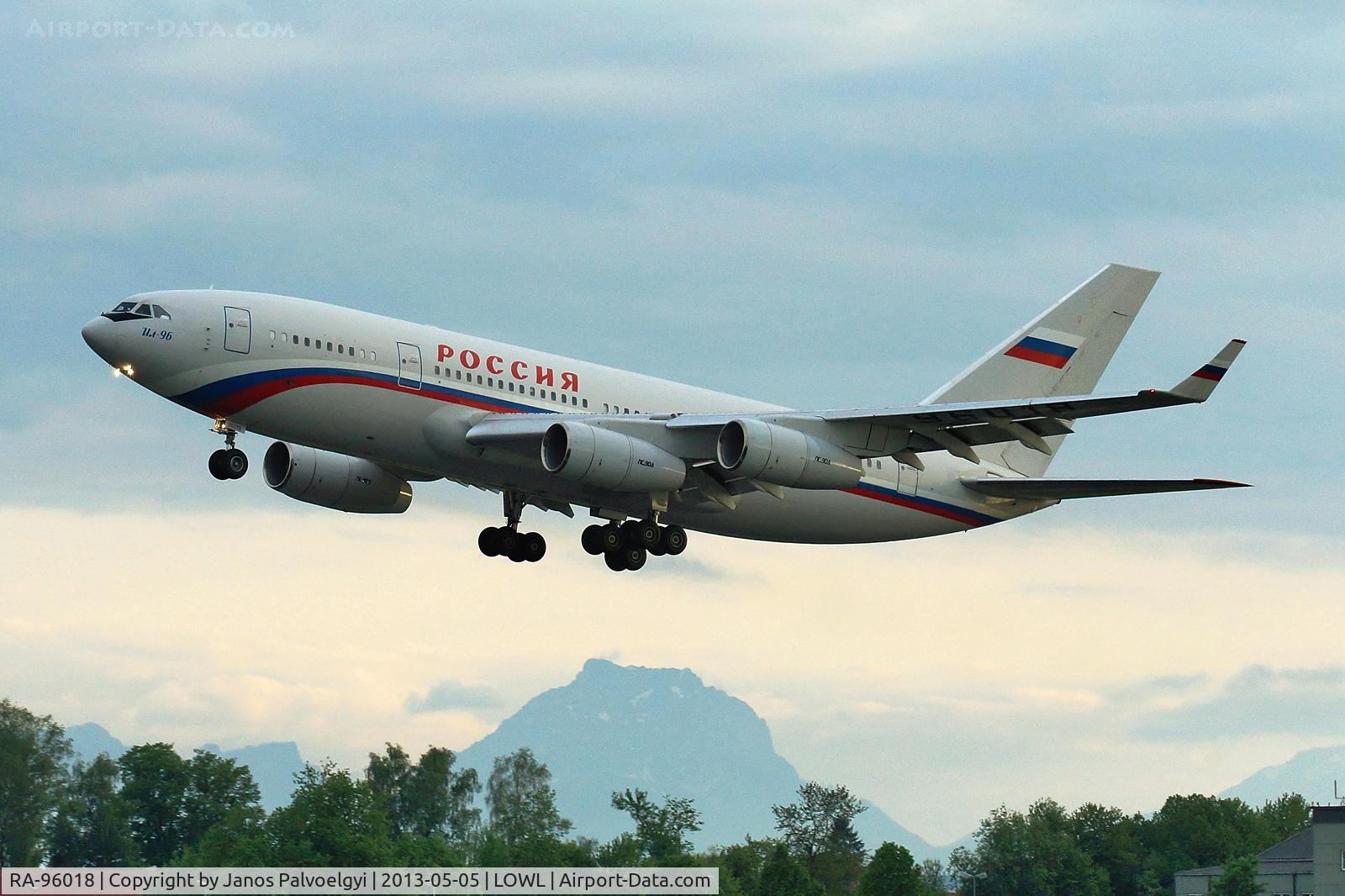 RA-96018, 2007 Ilyushin Il-96-300 C/N 74393202018, Rossija Ilyushin IL-96-300 take off in LOWL/LNZ