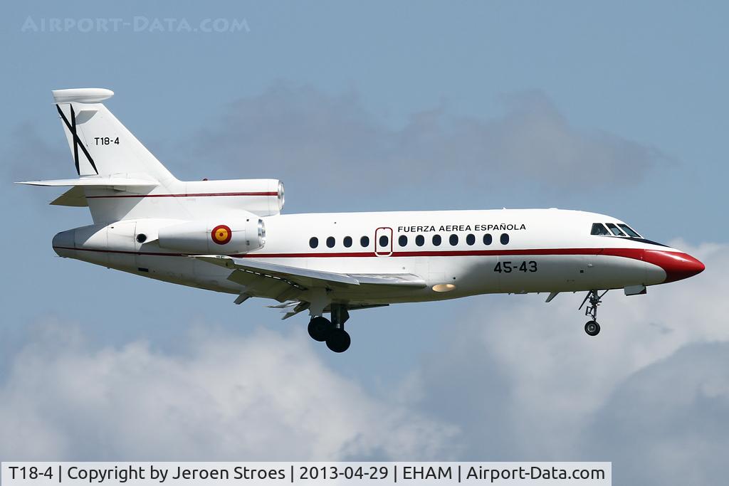T18-4, 1989 Dassault Falcon 900B C/N 74, royal visitor for the new dutch King