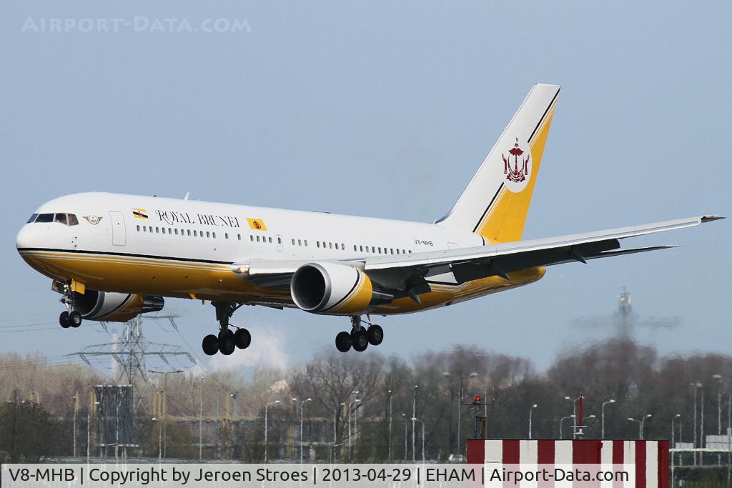 V8-MHB, 1993 Boeing 767-27G/ER C/N 25537, royal visitor for the royal party in Holland.