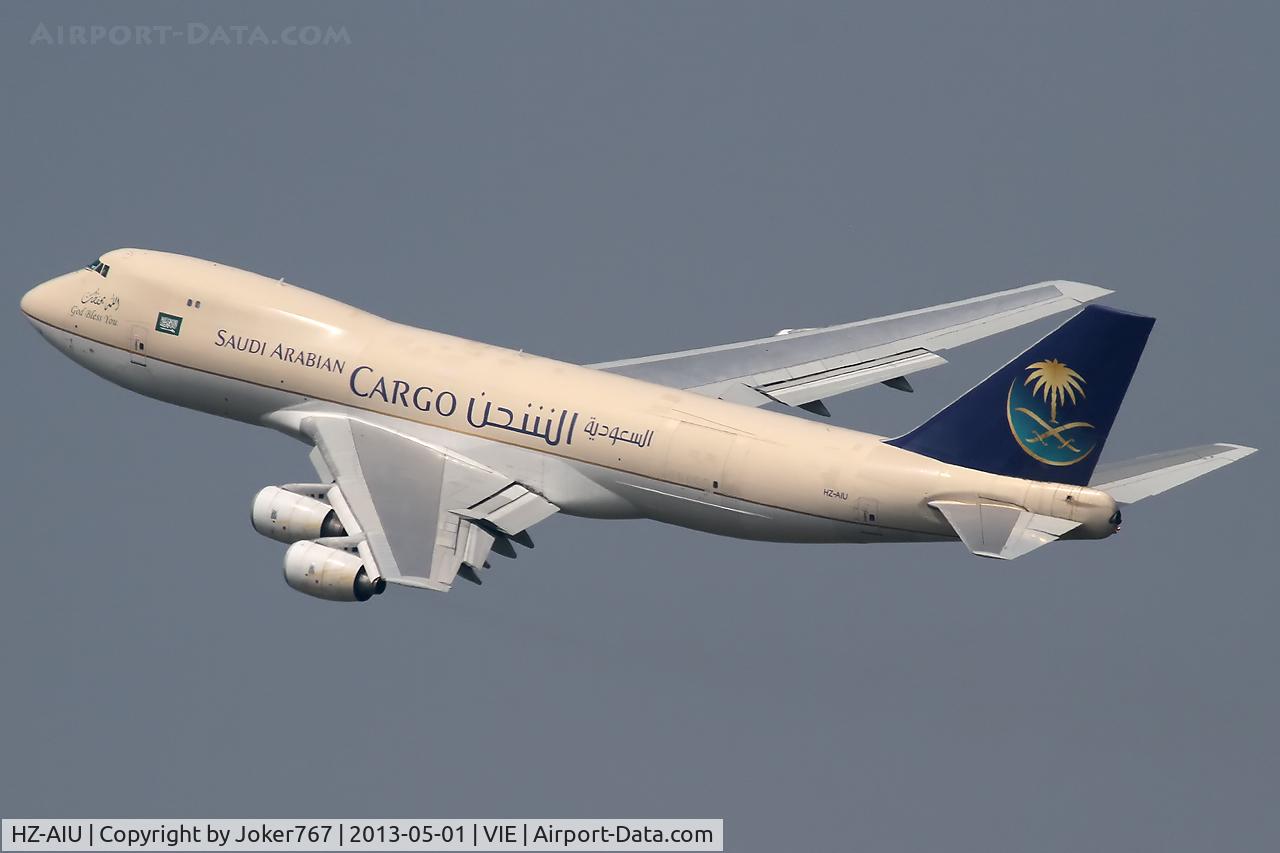 HZ-AIU, 1988 Boeing 747-268F C/N 24359/724, Saudi Arabian Cargo
