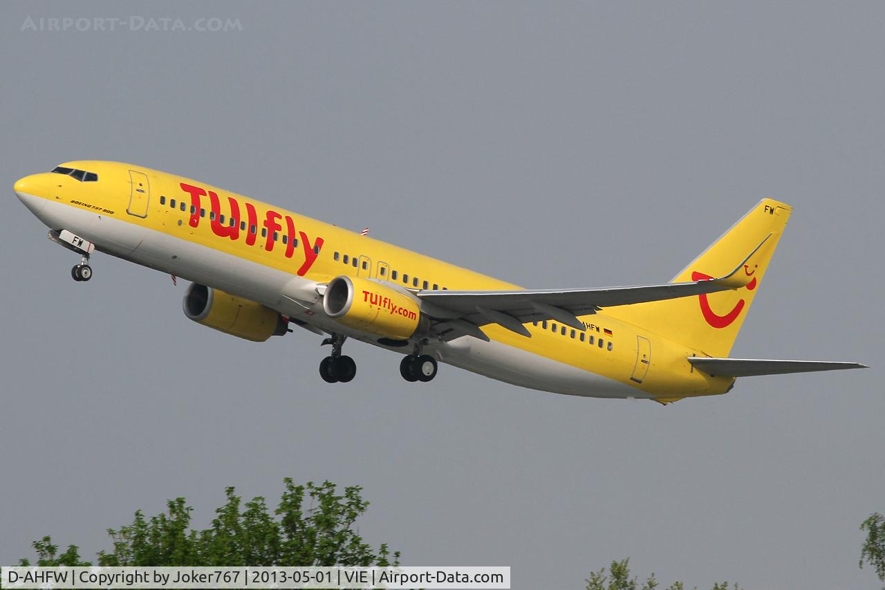 D-AHFW, 2001 Boeing 737-8K5 C/N 30882, TUIfly