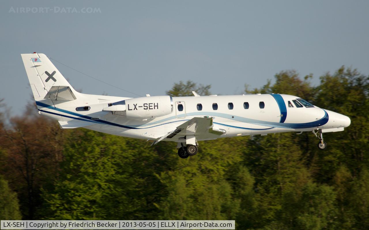 LX-SEH, 2008 Cessna 560XLS Citation Excel C/N 560-5755, short final RW24