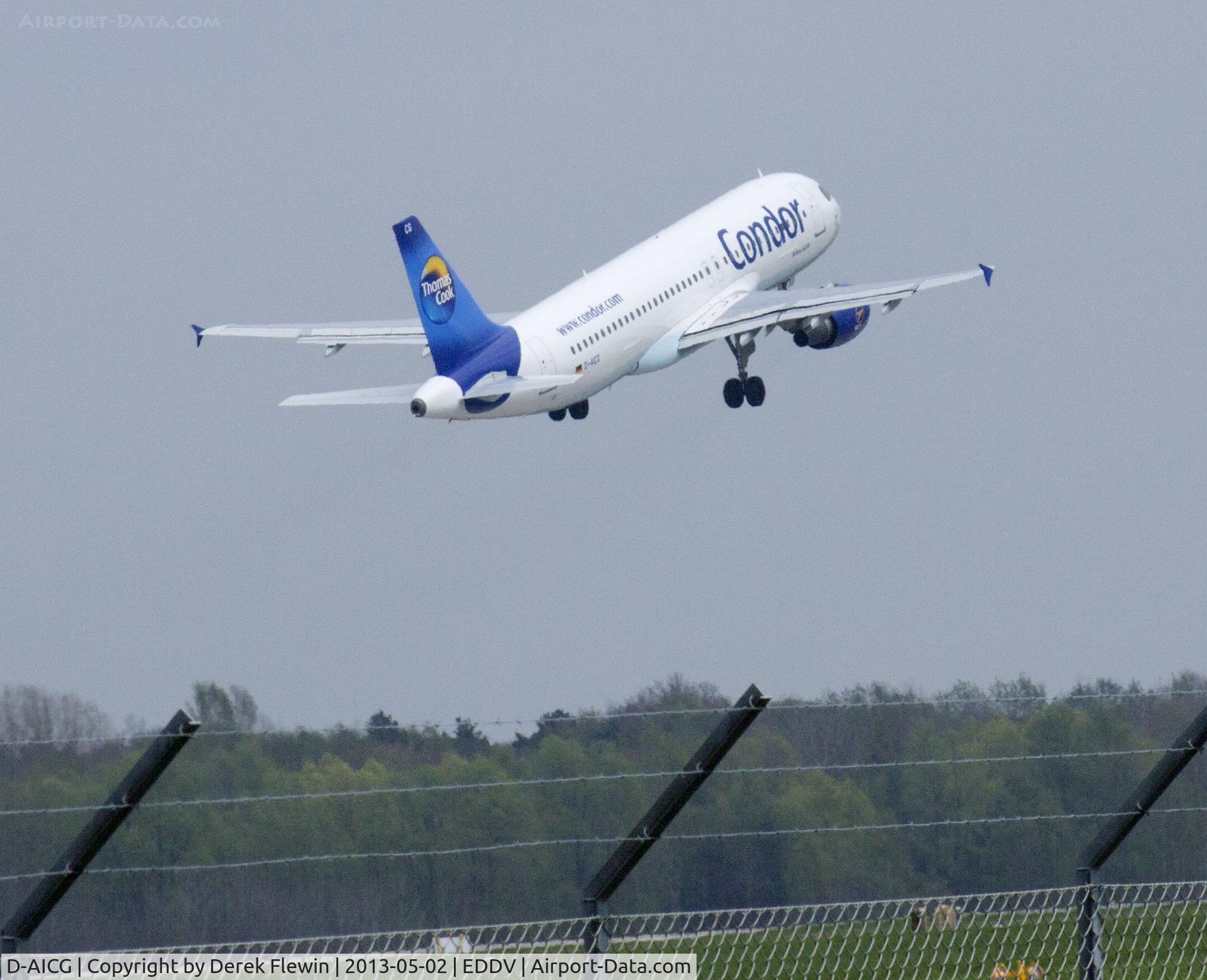 D-AICG, 1999 Airbus A320-212 C/N 0957, Departing Runway 09L at Hannover (EDDV).