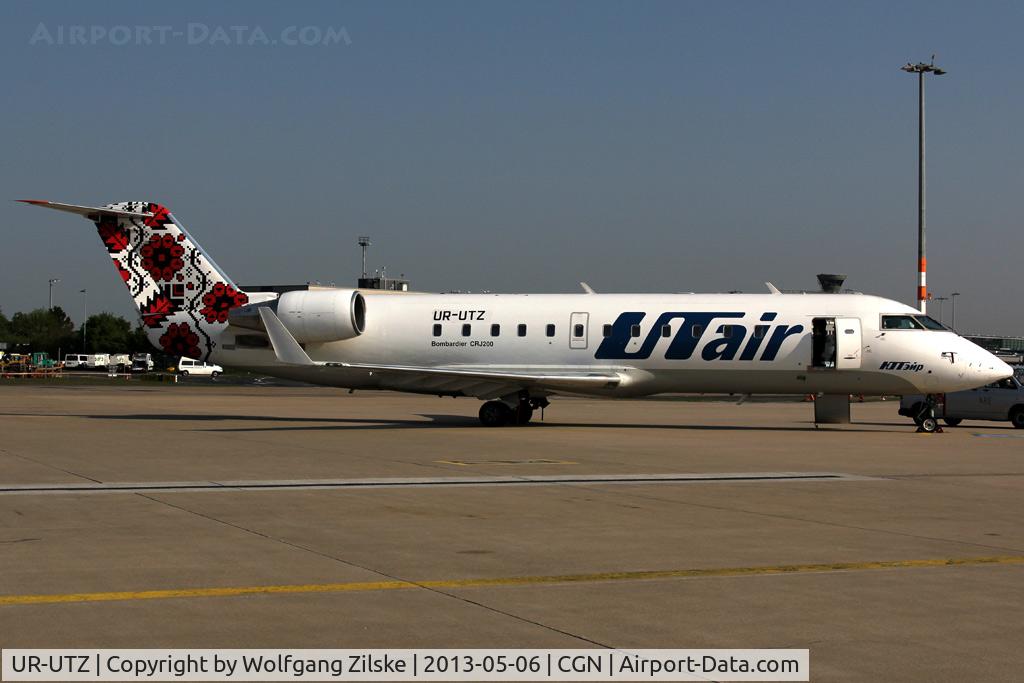 UR-UTZ, 1996 Canadair CRJ-200LR (CL-600-2B19) C/N 7121, visitor