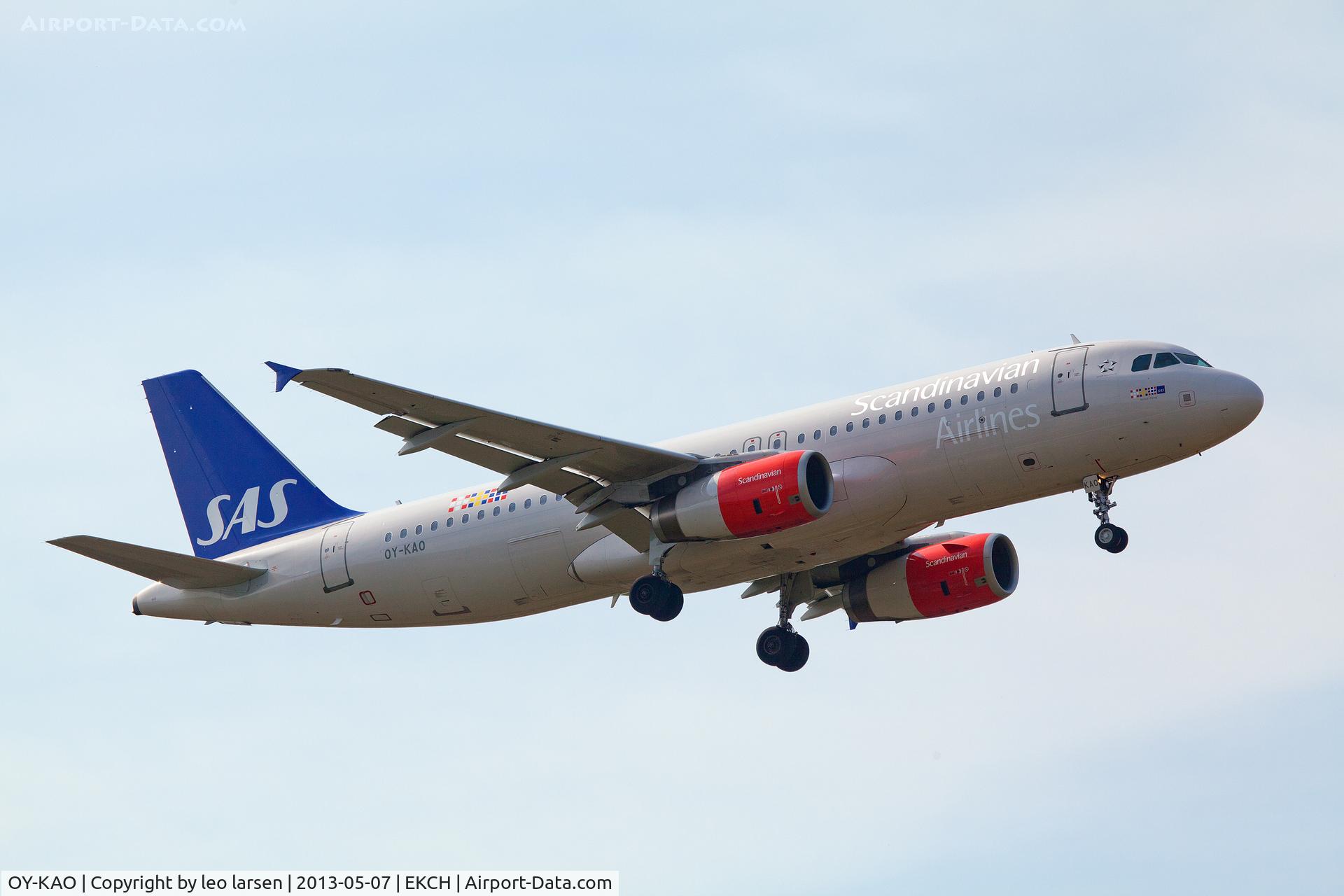 OY-KAO, 2006 Airbus A320-232 C/N 2990, Approach to R-04L Copenhagen Kastrup 7.5.13
