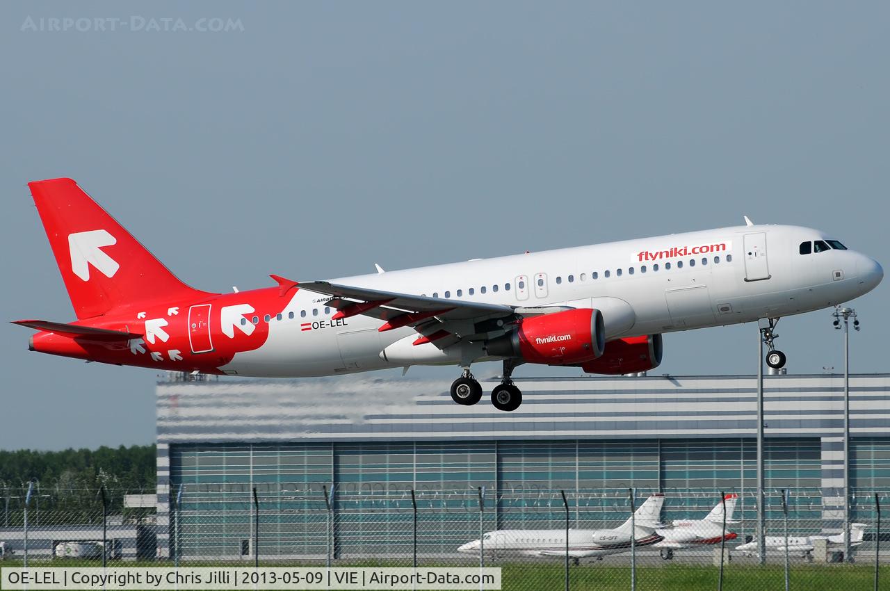 OE-LEL, 2006 Airbus A320-214 C/N 2668, NIKi