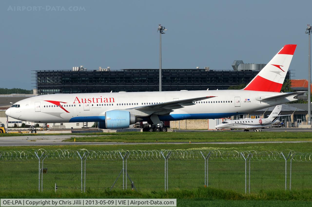 OE-LPA, 1997 Boeing 777-2Z9/ER C/N 28698, Austrian Airlines