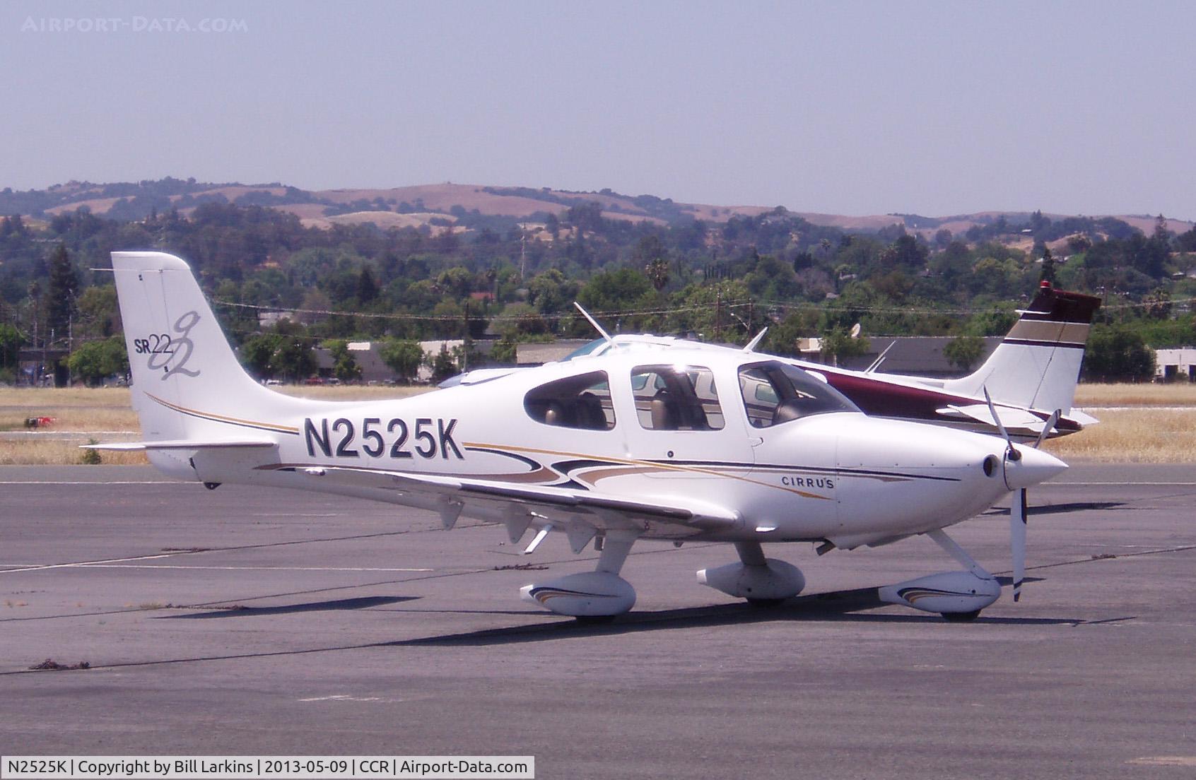 N2525K, 2004 Cirrus SR22 G2 C/N 0890, Resident