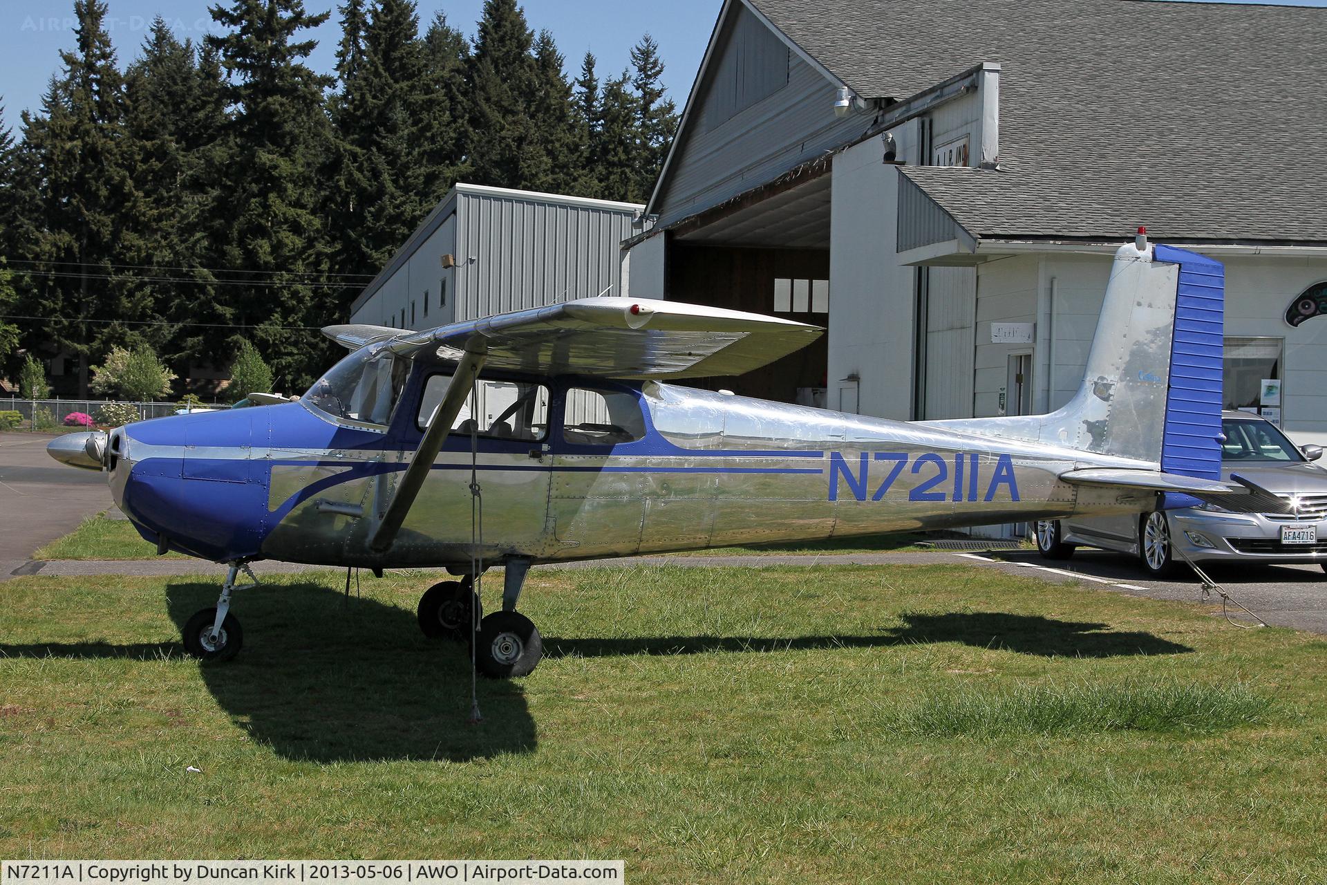 N7211A, 1956 Cessna 172 C/N 29311, Old Cessna 172 in tip top condition