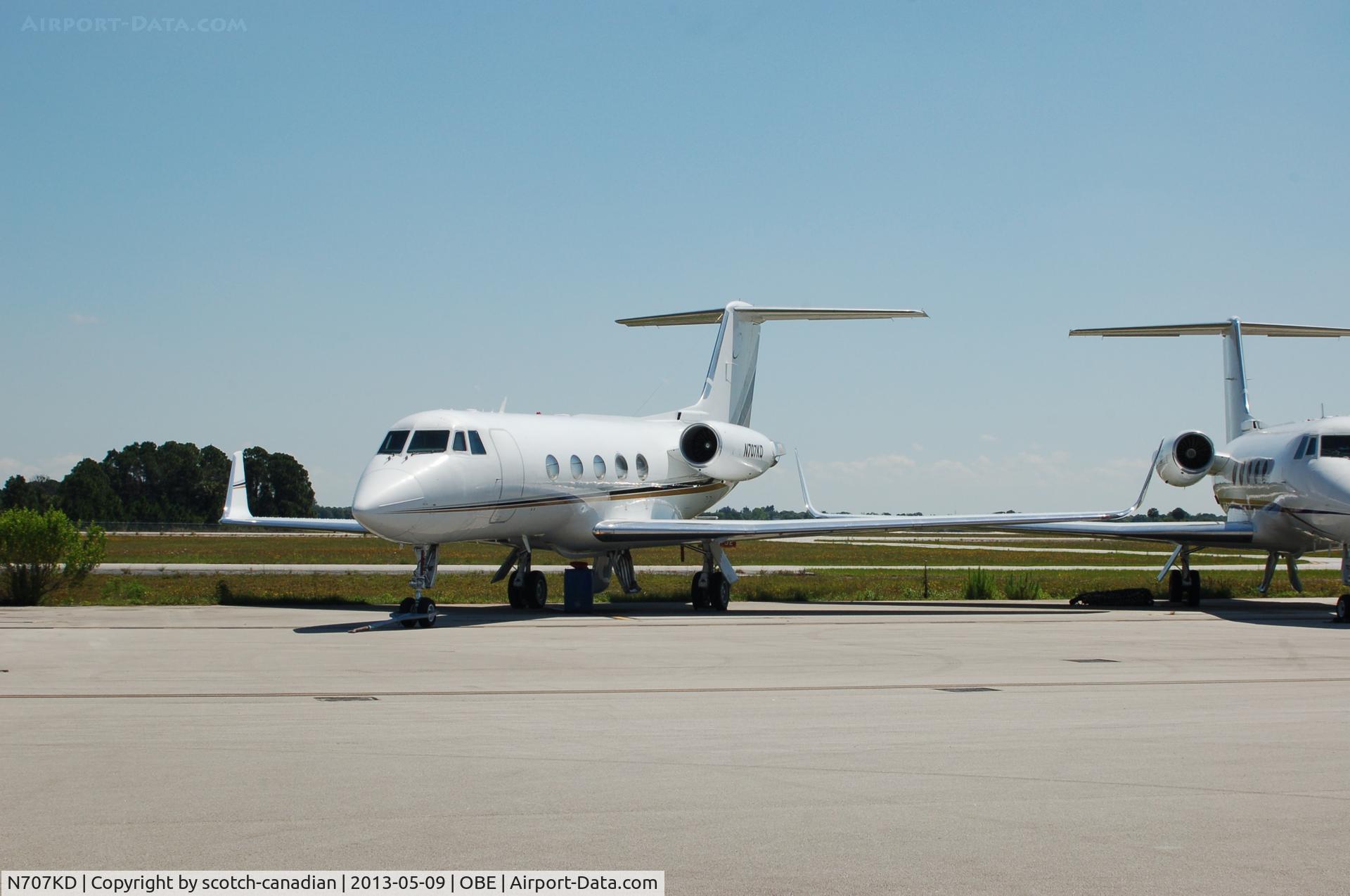 N707KD, 1977 Gulfstream American G-1159 Gulfstream II C/N 214, 1977 Gulfstream American Corp. G-1159, N707KD, at Okeechobee County Airport, Okeechobee, FL