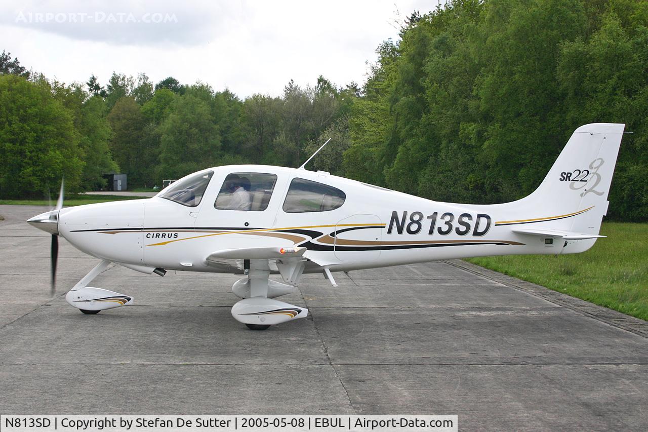 N813SD, 2005 Cirrus SR22 G2 C/N 1273, Parked at Vliegclub Ursel