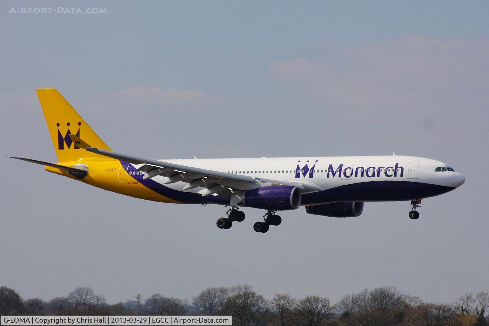 G-EOMA, 1999 Airbus A330-243 C/N 265, in Monarch's 