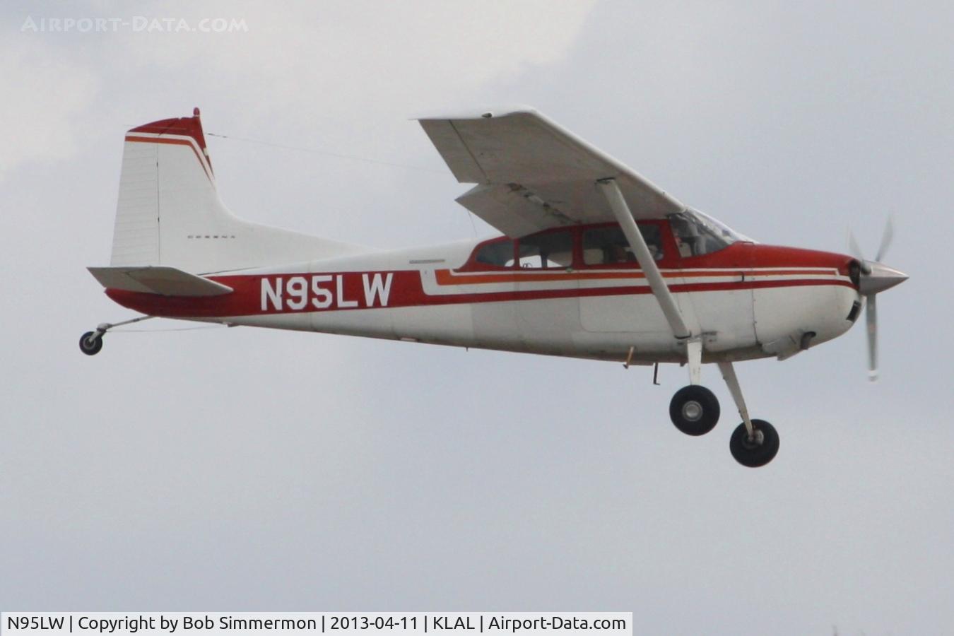 N95LW, 1967 Cessna A185E Skywagon 185 C/N 1851185, Arriving at Sun N Fun 2013 - Lakeland, FL