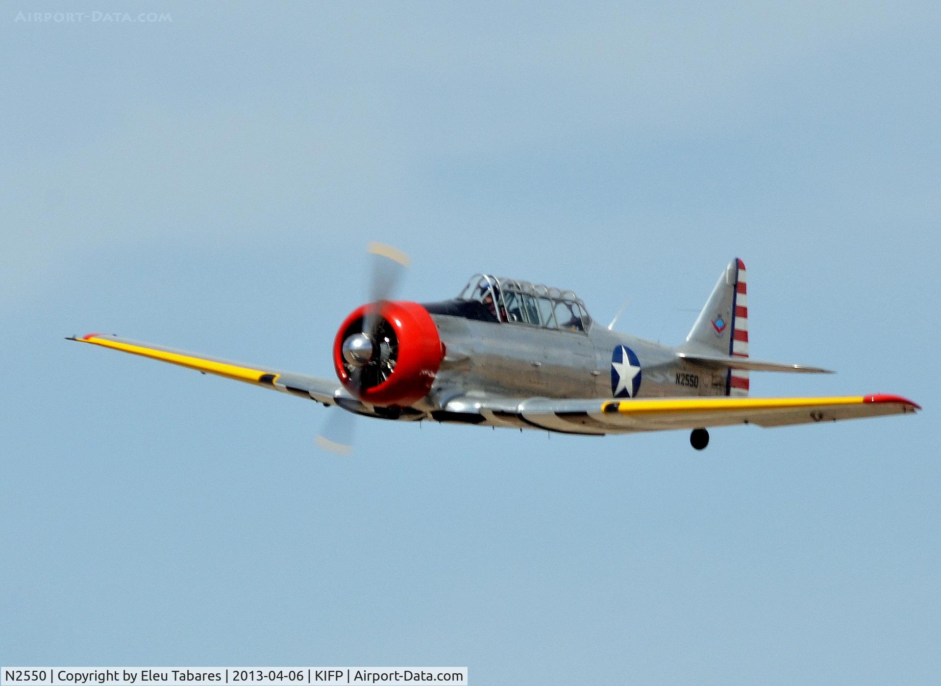 N2550, 1985 North American SNJ-5 Texan C/N 43683, Taken during Legends Over The Colorado River Fly-In.