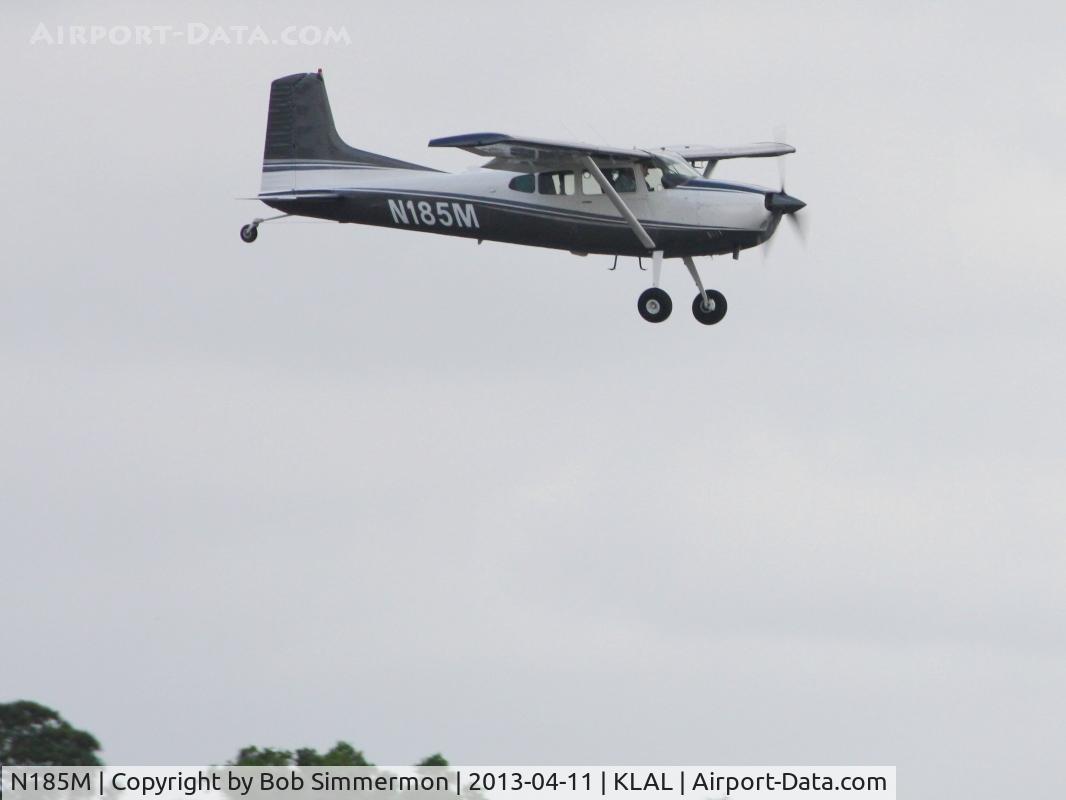 N185M, 1981 Cessna A185F Skywagon 185 C/N 18504264, Arriving at Sun N Fun 2013 - Lakeland, FL
