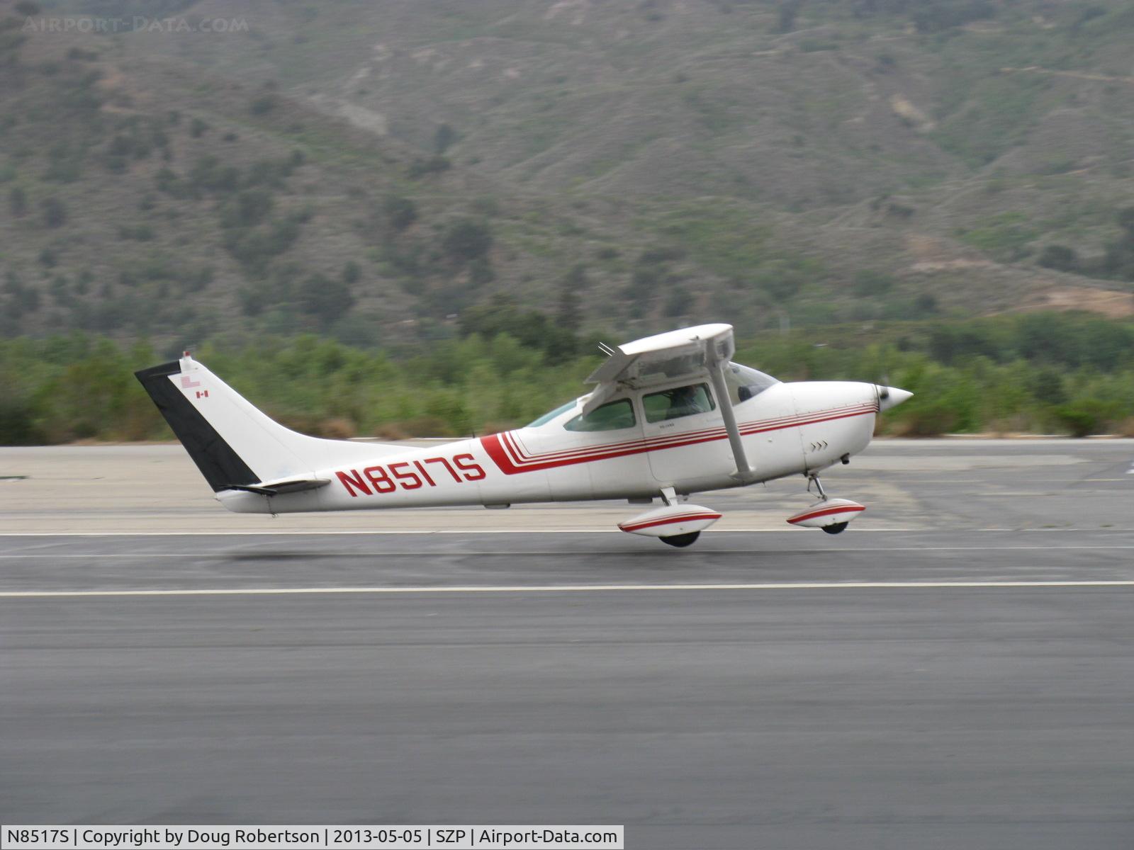 N8517S, 1965 Cessna 182H Skylane C/N 18256617, 1965 Cessna 182H SKYLANE, Continental O-470 230 Hp, landing Rwy 22