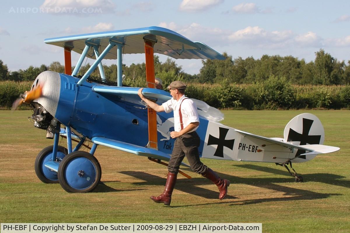 PH-EBF, Fokker Dr.1 Triplane Replica C/N 155-17, Note the wing walker.