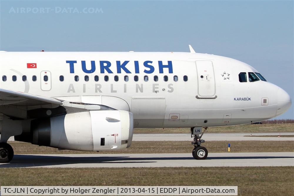 TC-JLN, 2006 Airbus A319-132 C/N 2739, On taxi to holding point 26R....