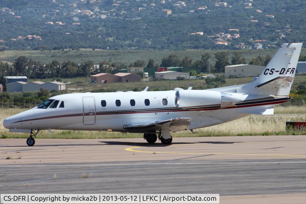 CS-DFR, 2004 Cessna 560 Citation Excel C/N 560-5355, Taxiing